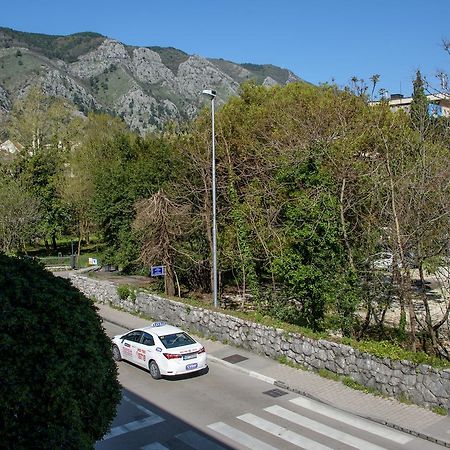 Apartman Dijana Κότορ Εξωτερικό φωτογραφία